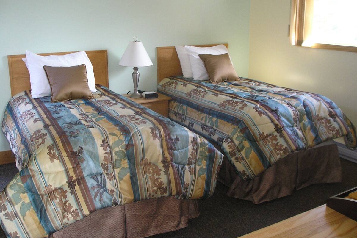 Laptopgeeigneter Arbeitsplatz, Bügeleisen/Bügelbrett