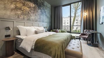 Superior-huone, 1 parisänky | Työpöytä, pimennysverhot, äänieristys, silitysrauta/-lauta