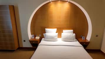 Deluxe Twin Room, Balcony, Mountain View | 1 bedroom, hypo-allergenic bedding, minibar, in-room safe