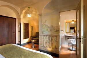 Premium bedding, minibar, in-room safe, blackout drapes