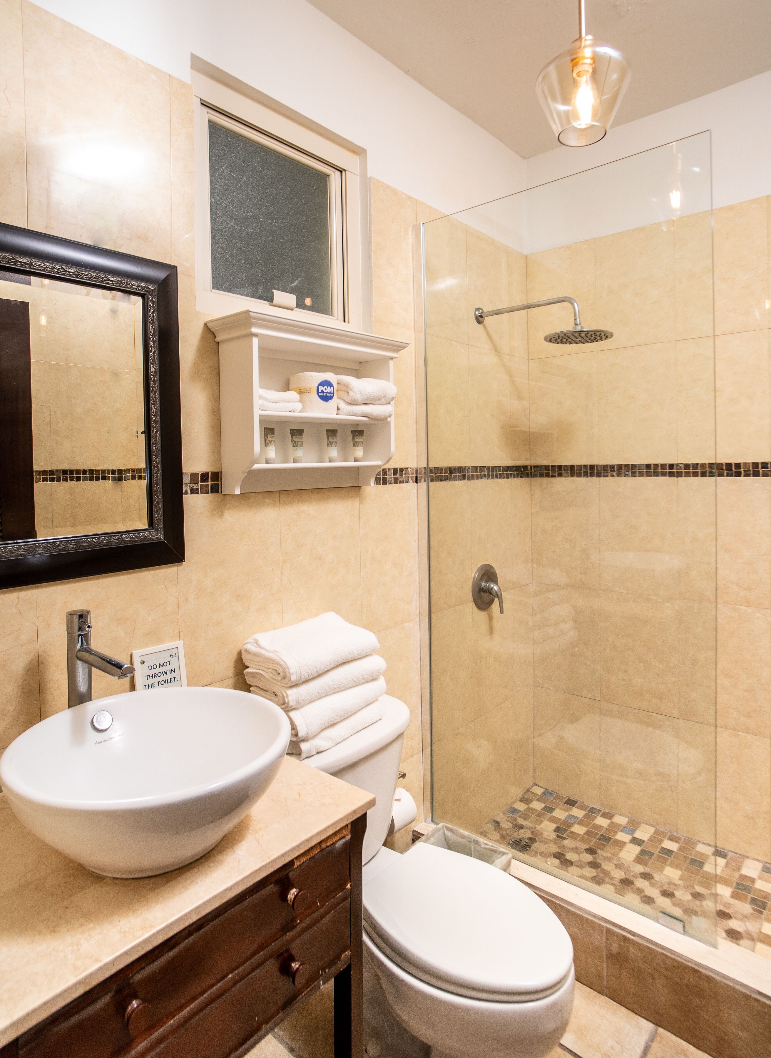 shower, free toiletries, hair dryer, towels