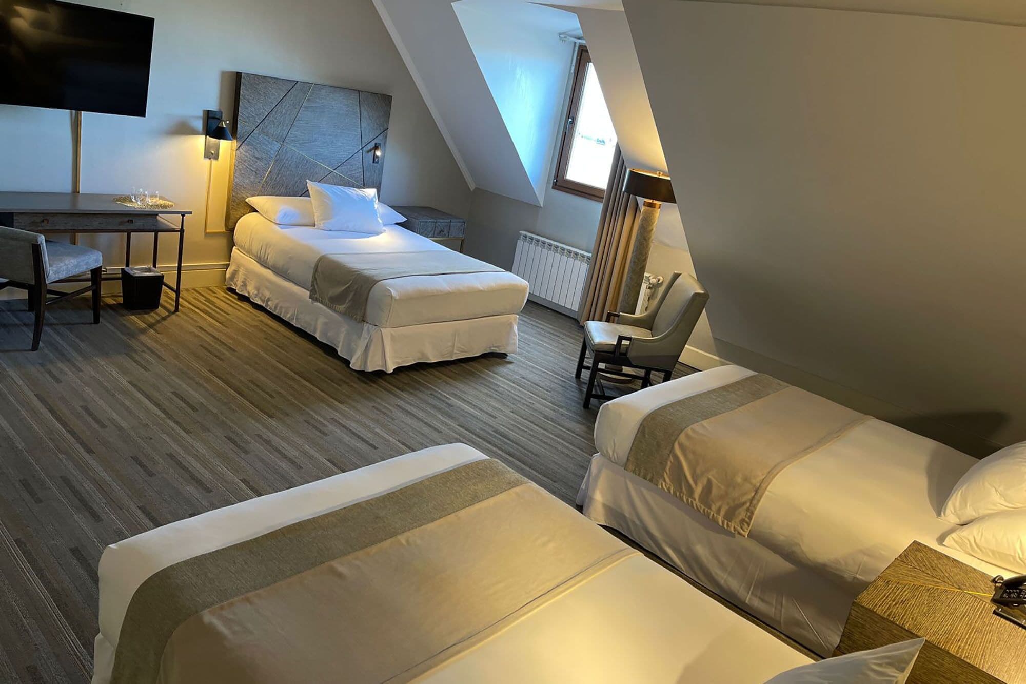 Triple Room | Premium bedding, in-room safe, free WiFi