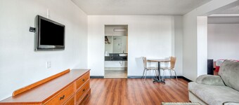 FairBridge Inn Express North Lima