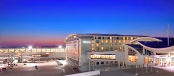 The Westin Detroit Metropolitan Airport