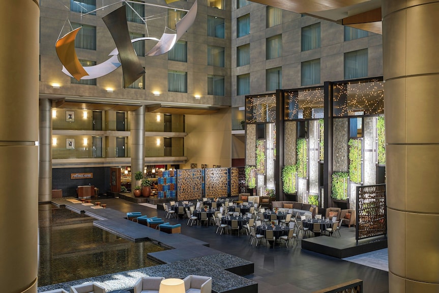 Betriot Casino Game Room