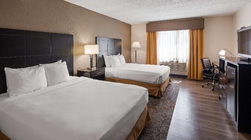 In-room safe, desk, laptop workspace, blackout drapes