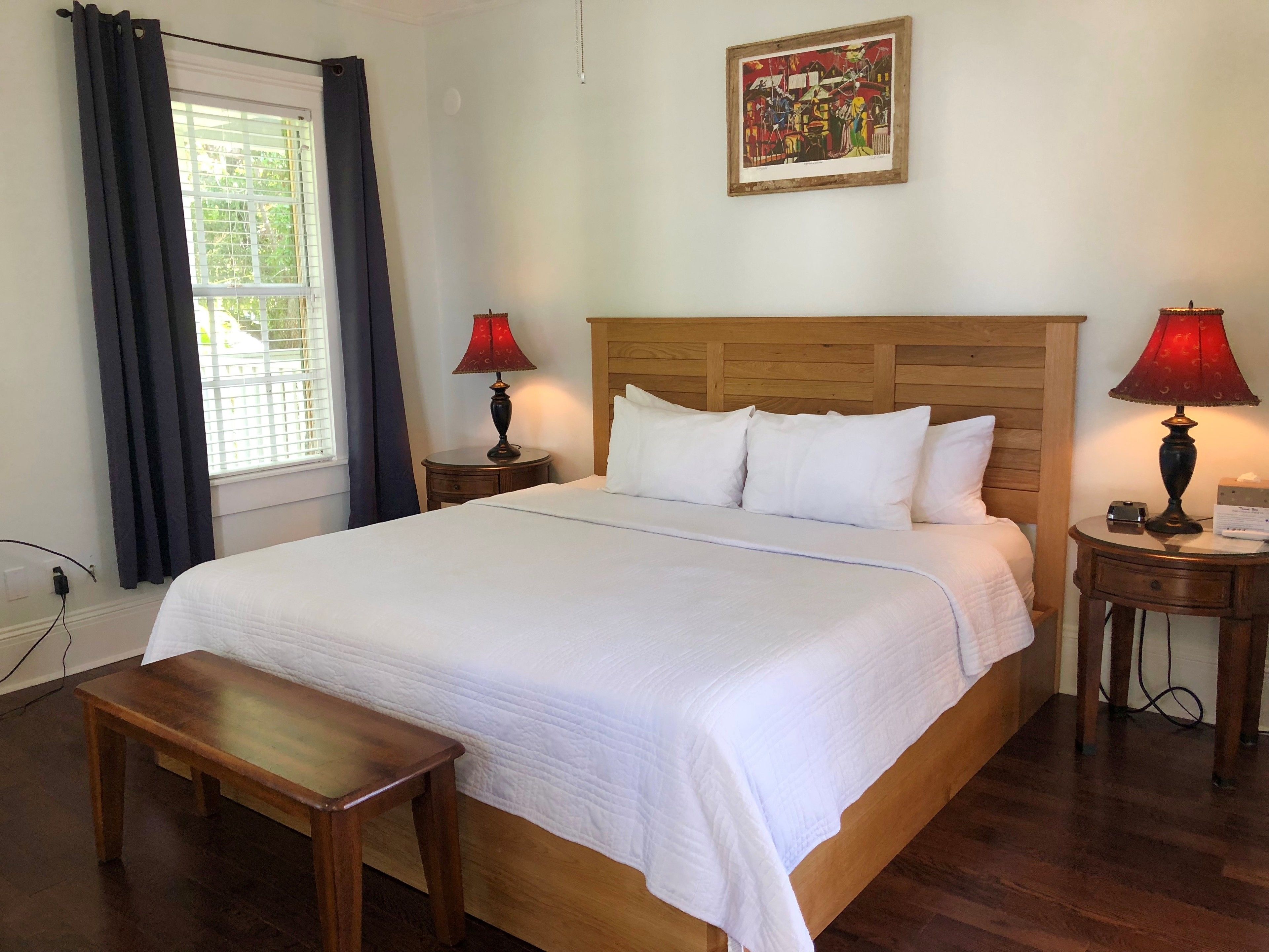 Deluxe King (Private Balcony/Veranda) Adults Only | Individually decorated, individually furnished, bed sheets, alarm clocks