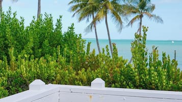 Signature-Studiosuite, 1 King-Bett, Terrasse | Terrasse/Patio