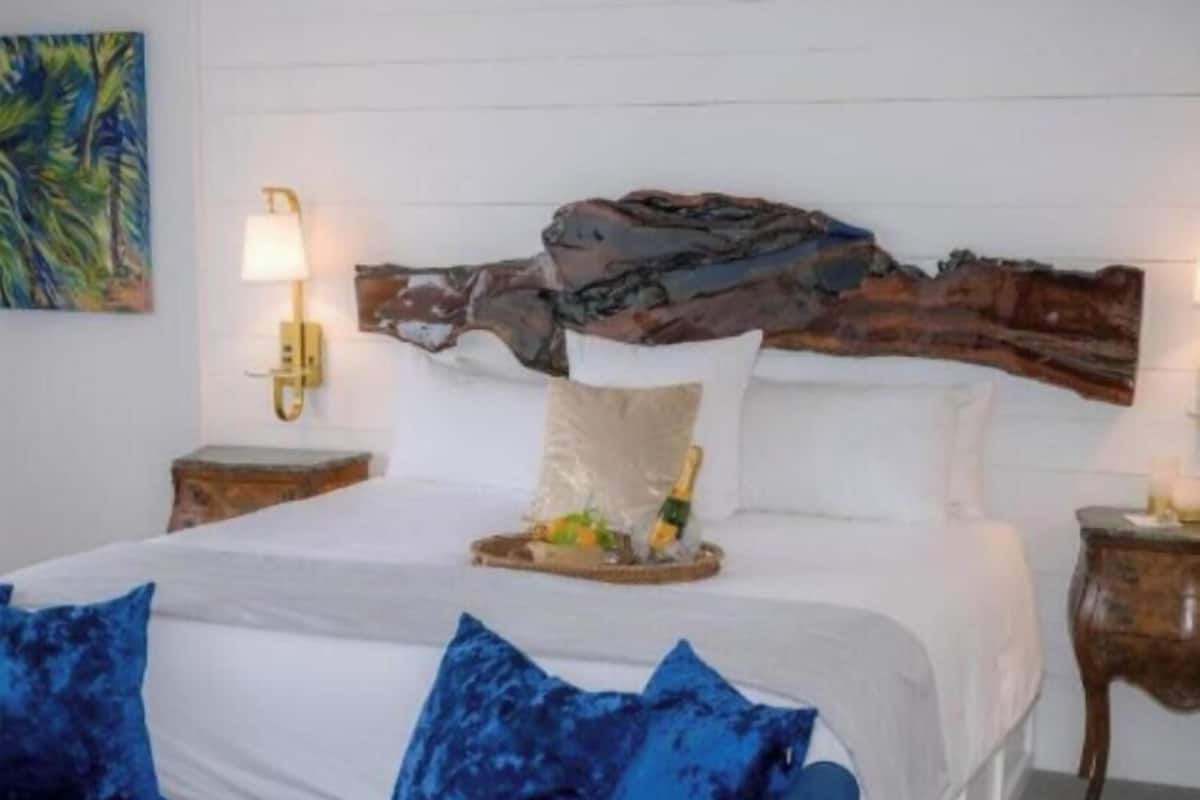 1 habitación, ropa de cama de alta calidad y minibar