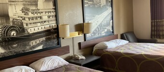 Super 8 by Wyndham Chattanooga/East Ridge