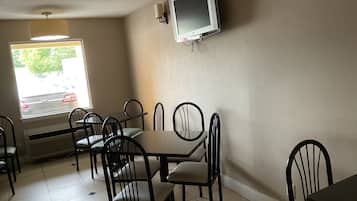 包每日外賣早餐