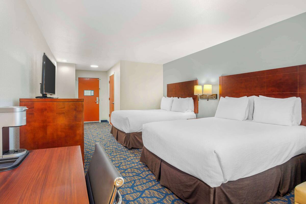 Standard Room, 2 Queen Beds, Non Smoking, Refrigerator & Microwave