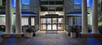Holiday Inn Express & Suites Saskatoon by IHG