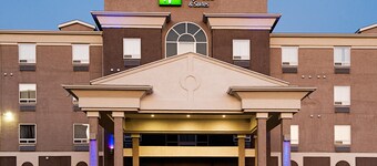 Holiday Inn Express & Suites Regina-South by IHG