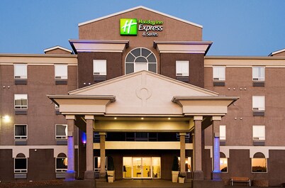 Holiday Inn Express & Suites Regina-South by IHG