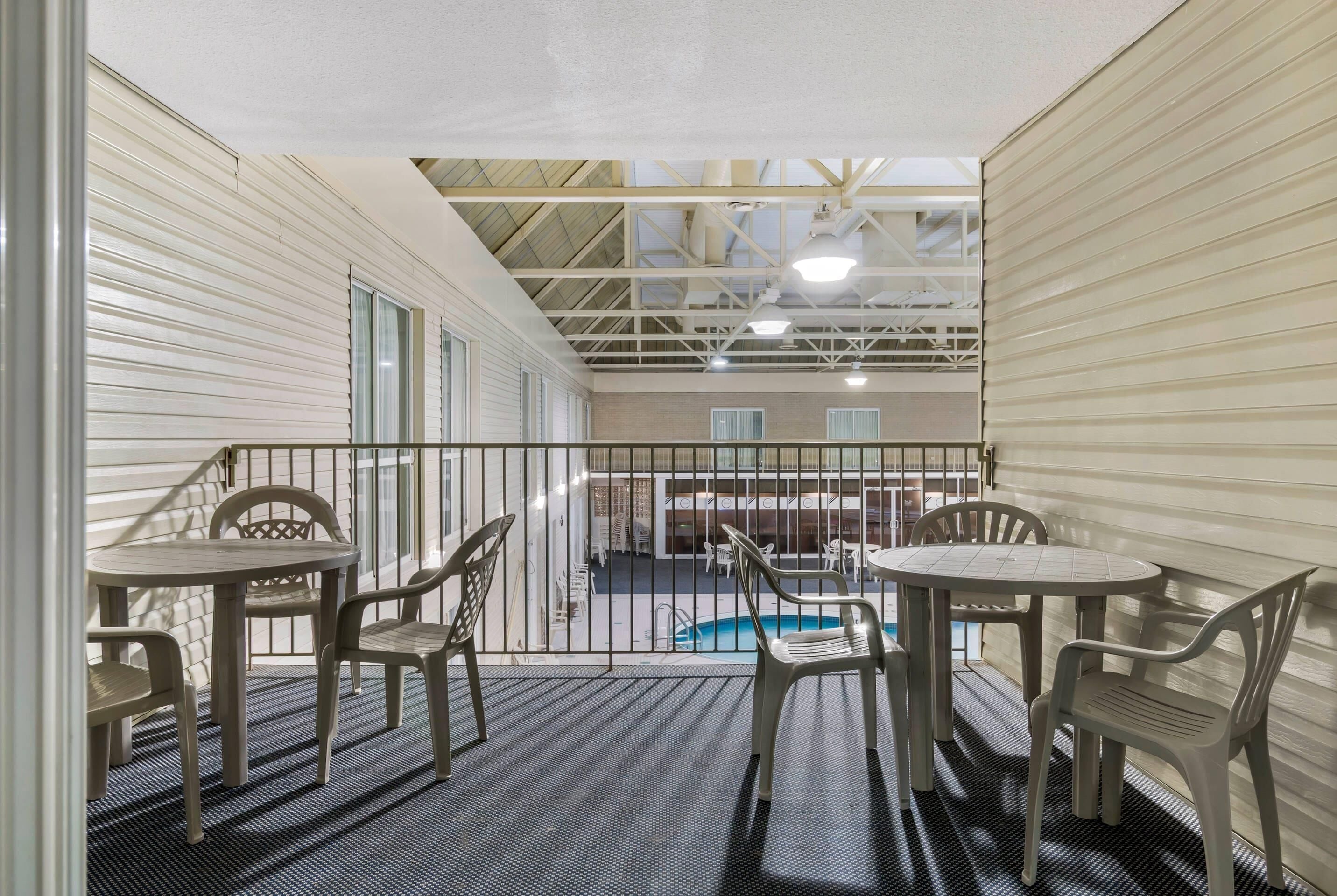 Suite, 1 Queen Bed with Sofa bed, Non Smoking (2 Person Sofa bed)