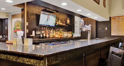 Superior Inn Hotel and Conference Centre Thunder Bay
