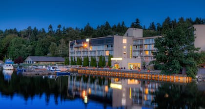 Oceanfront Suites at Cowichan Bay
