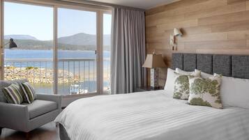 Executive Suite, Ocean View (NOT Pet-friendly) | 1 bedroom, hypo-allergenic bedding, down comforters, in-room safe
