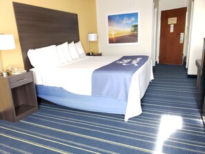 Desk, blackout drapes, iron/ironing board, free cribs/infant beds - Days Inn by Wyndham Burlington East (Haw River)