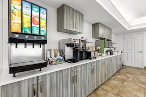 Free daily continental breakfast