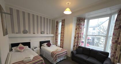 Harry's Hotel