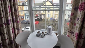 Tabla de planchar con plancha y wifi gratis