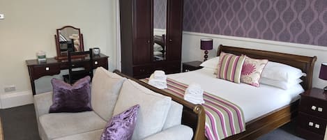 Deluxe Double Room 5