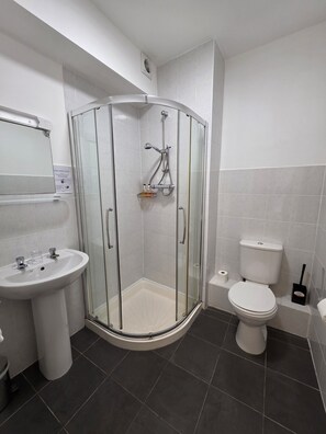Appartement, 2 chambres, dans les dépendances