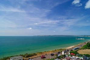 Vue sur la plage ou l’océan