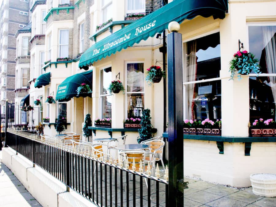 Fachada da propriedade