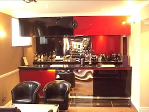 Bar (en la propiedad)