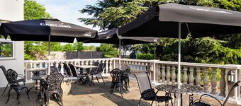 Ramada by Wyndham Cheltenham