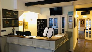 Reception - Brook Whipper-In Hotel (Oakham)