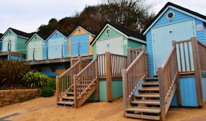 View from property - Riviera Hotel & Holiday Apartments (Bournemouth)