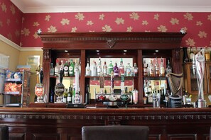 Bar (on property) - The Moorland Hotel (Plymouth)