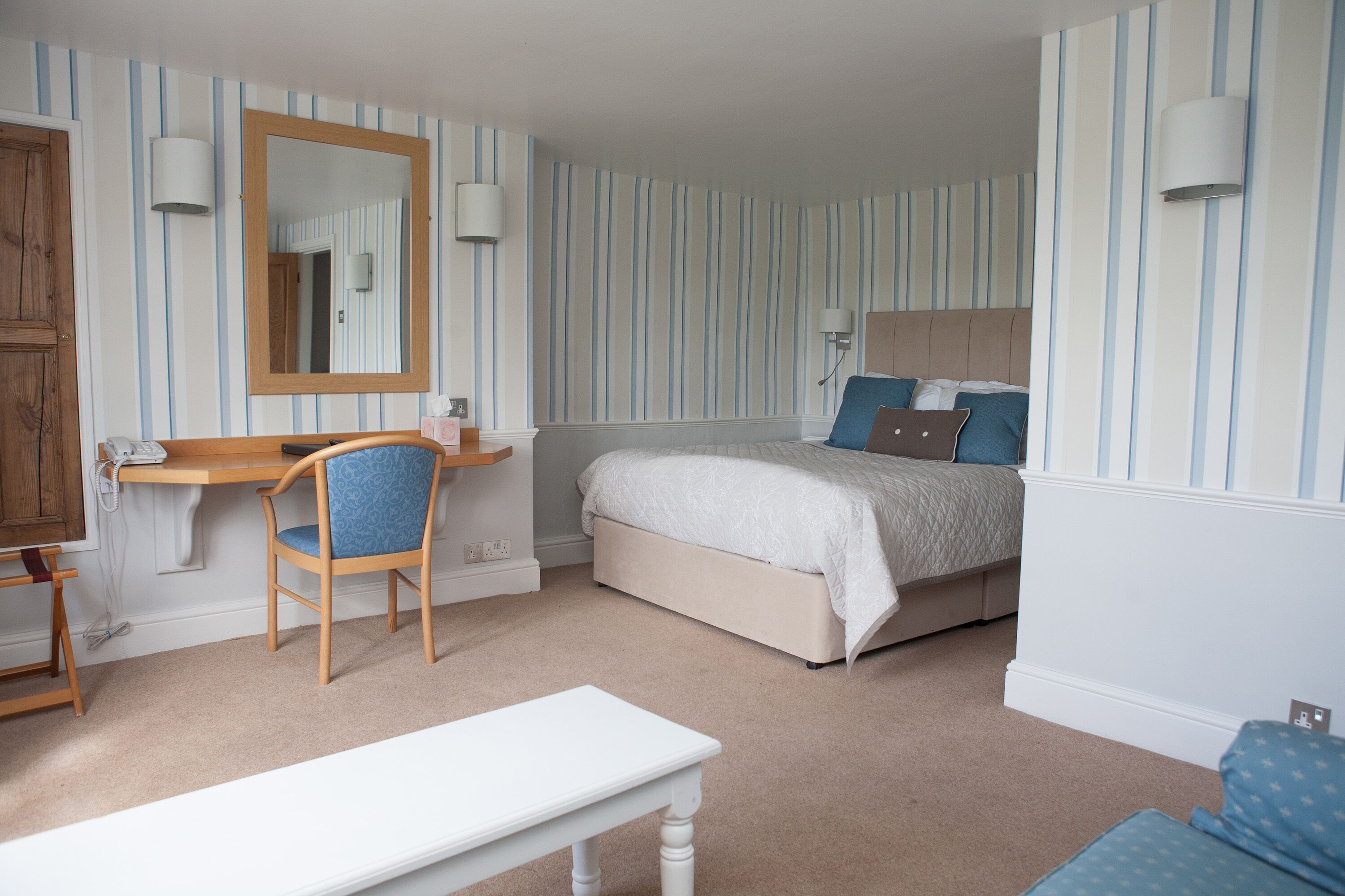 double room | premium bedding, in-room safe, individually decorated, desk