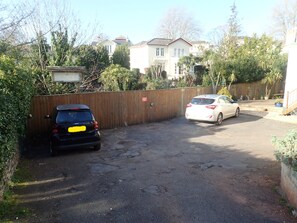 Free self parking