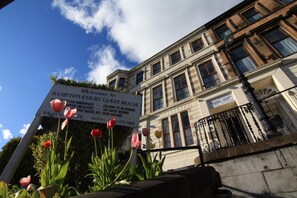 Jardines del alojamiento
