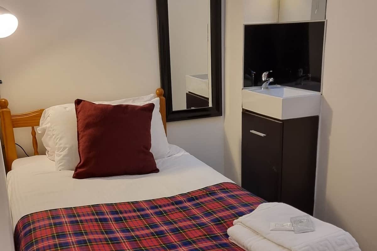Desk, iron/ironing board, free WiFi, bed sheets