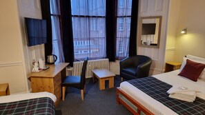 Triple Room (Ensuite) | Desk, iron/ironing board, free WiFi, bed sheets