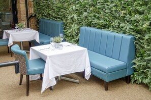 Terrace/patio - West Park Hotel (Harrogate)
