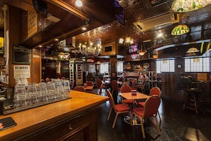 Bar (in der Unterkunft)