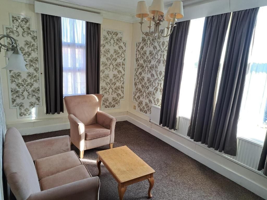 Photo - Scarisbrick Hotel