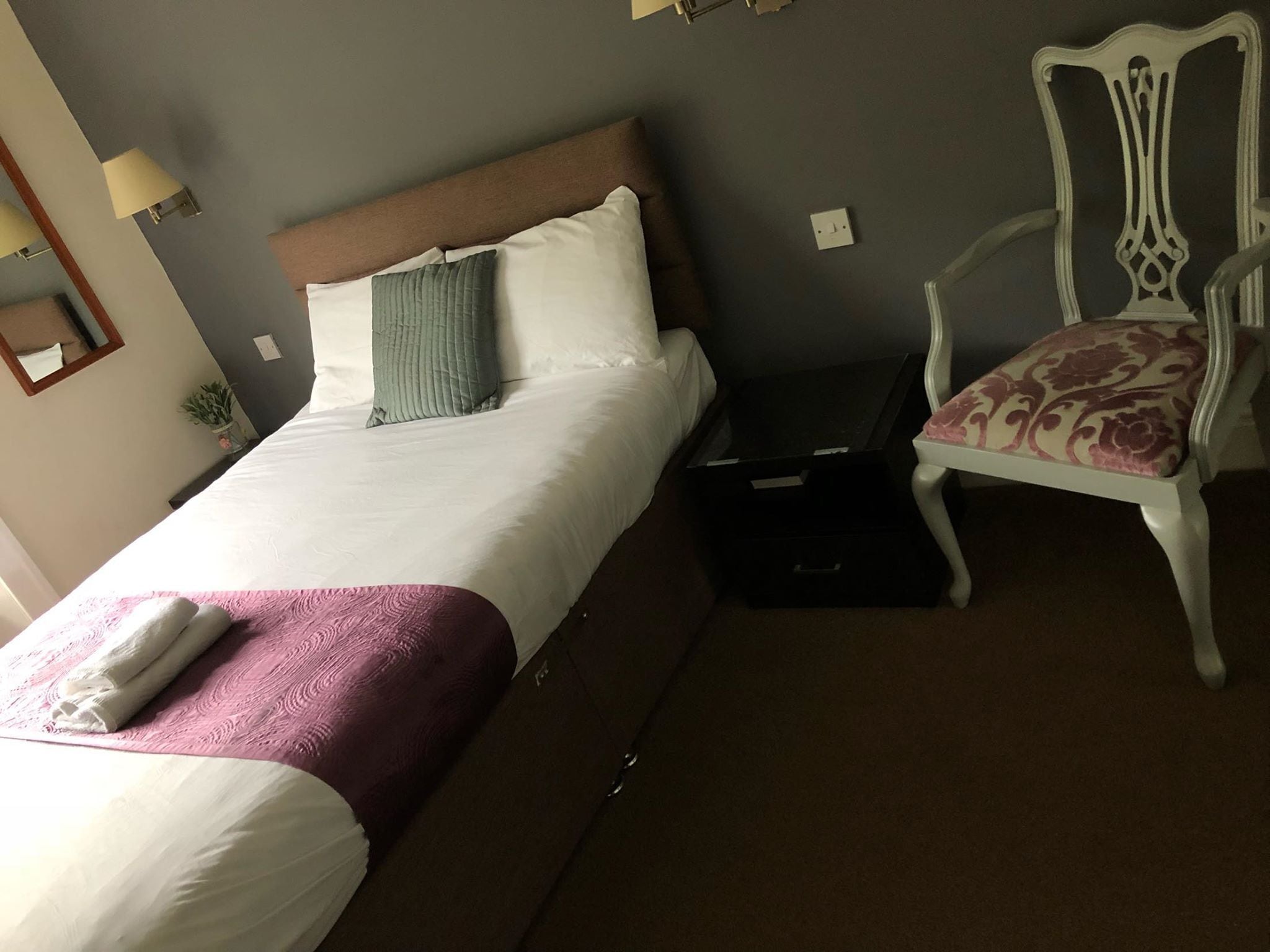 Photo - Gomersal Lodge Hotel