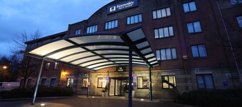 Knowsley Inn & Lounge