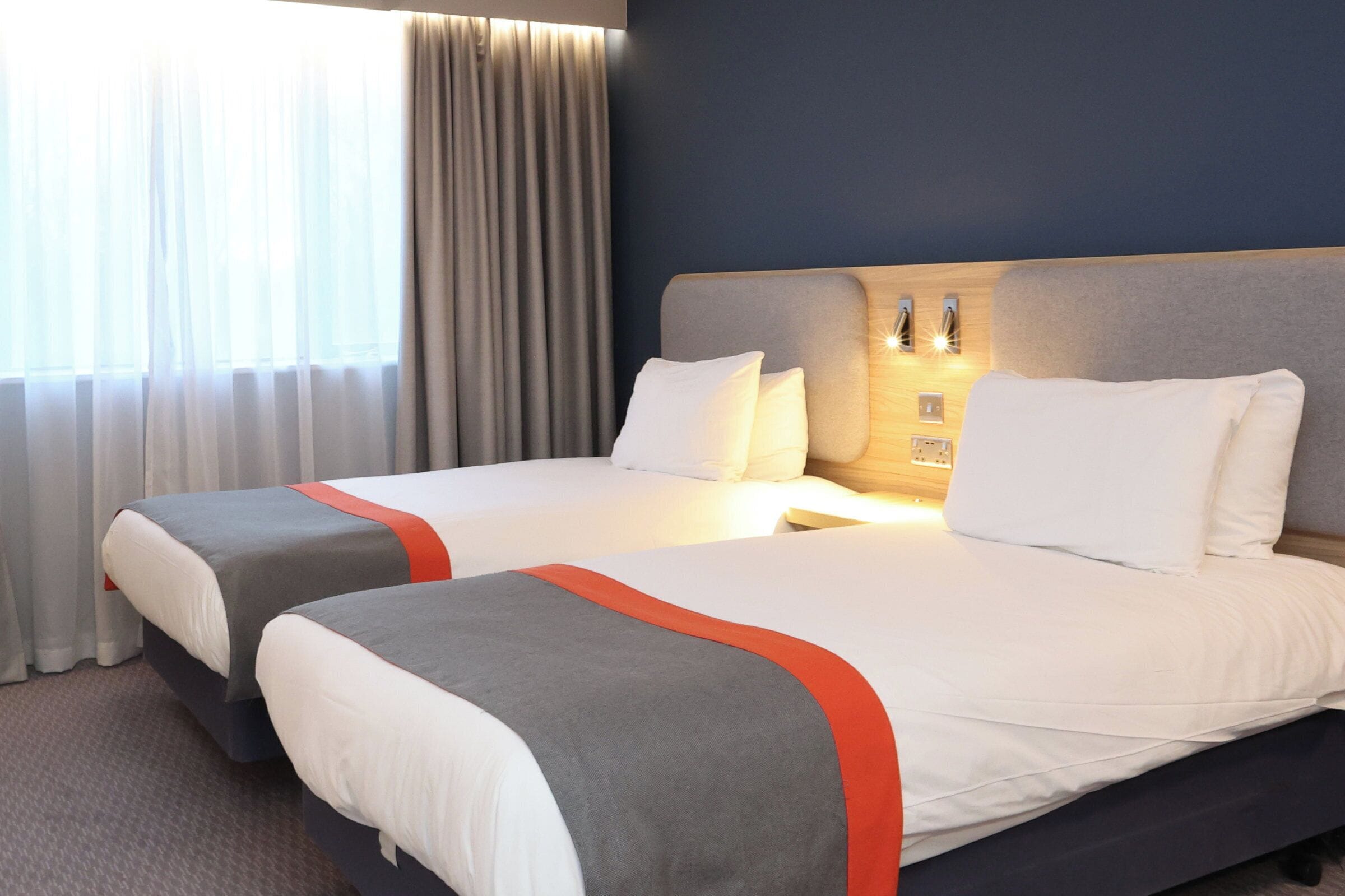 standard twin room | 1 bedroom, desk, blackout curtains, iron/ironing board