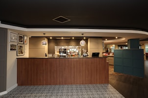 Bar (en la propiedad)