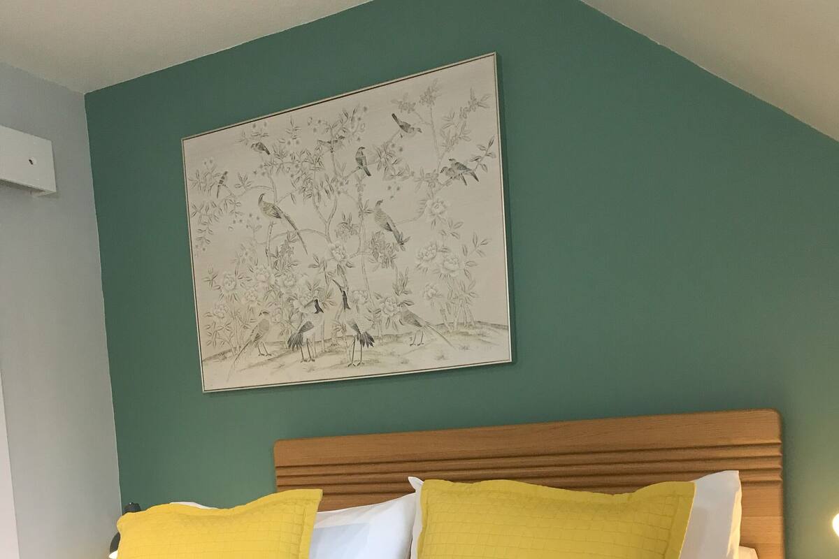 Kahden hengen huone (Room 5) | Egyptinpuuvillaiset lakanat, ylelliset vuodevaatteet