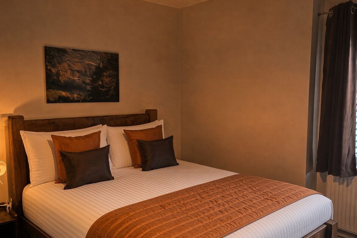 Premium bedding, down comforters, desk, laptop workspace